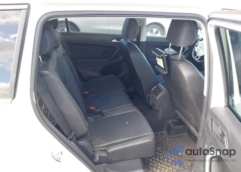 2021 Volkswagen Tiguan 2.0T Se/2.0T Se R-Line Black/2.0T Sel from USA, damaged, VIN 3VV3B7AX4MM136860